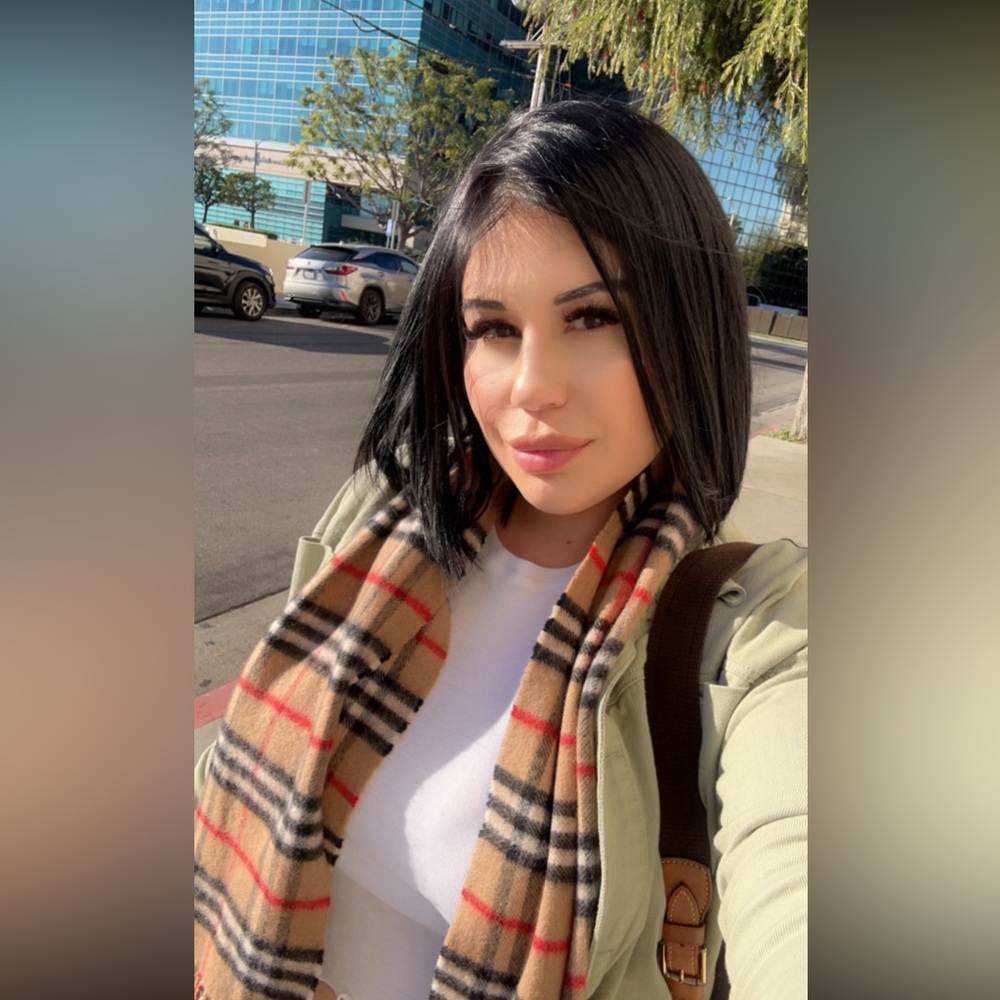 Meet your Posher, Tagouhi